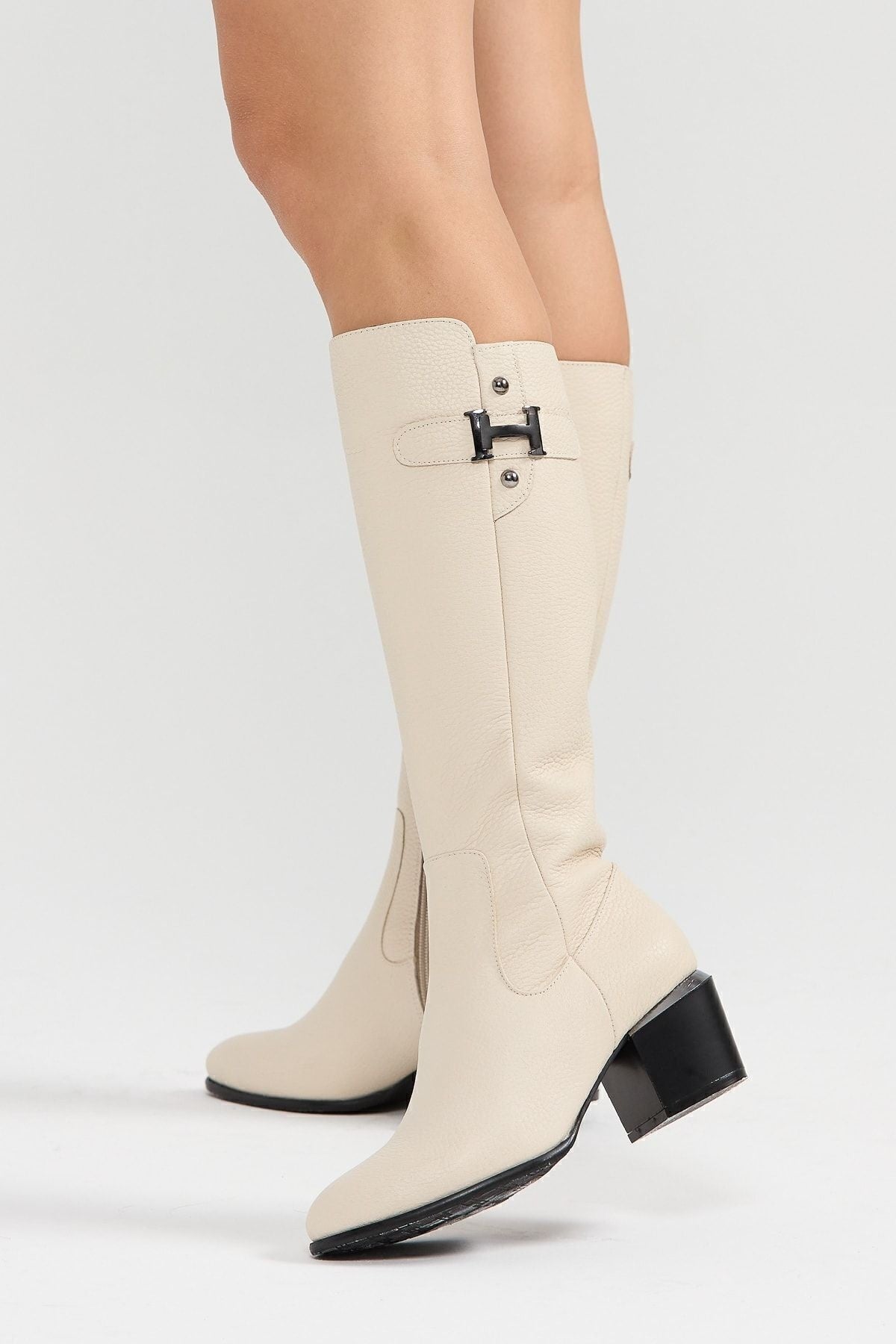 Kadın Hakiki Deri Topuklu, El Yapımı, Fermuarlı, Şık Tasarım Bej Çizme | OBEN AYAKKABI