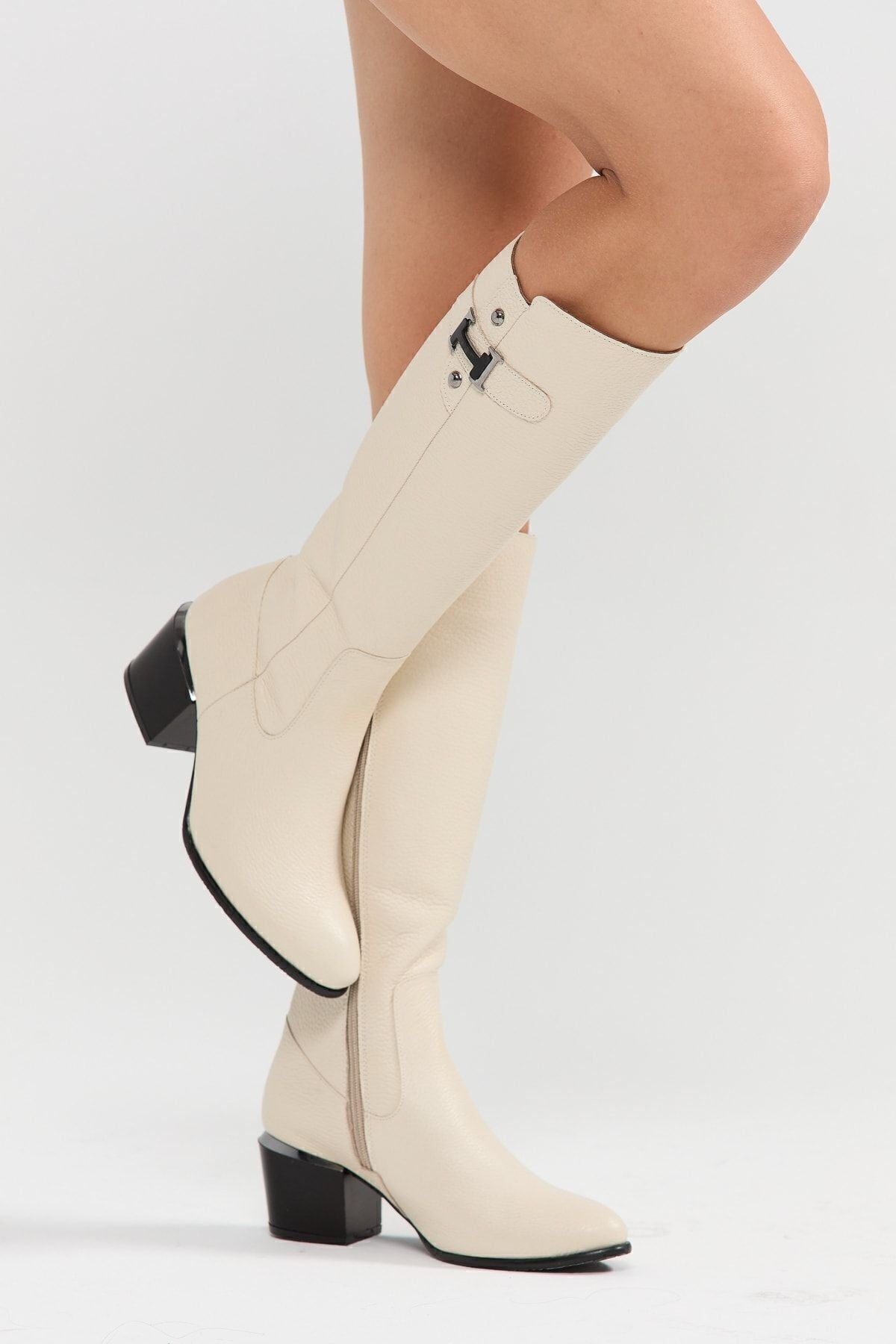 Kadın Hakiki Deri Topuklu, El Yapımı, Fermuarlı, Şık Tasarım Bej Çizme | OBEN AYAKKABI